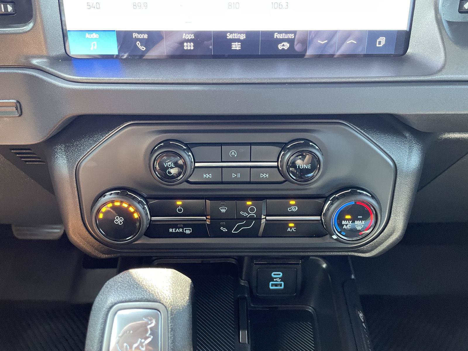 Certified 2025 Ford Bronco 4-Door w/ Sasquatch Package AWD/4WD image 25
