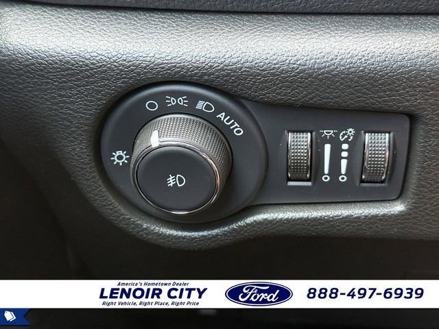 Used 2023 Chrysler Pacifica Touring-L w/ S Appearance Package image 19