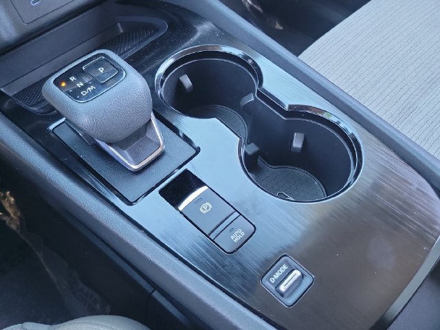 Used 2023 Nissan Rogue SV FWD image 14