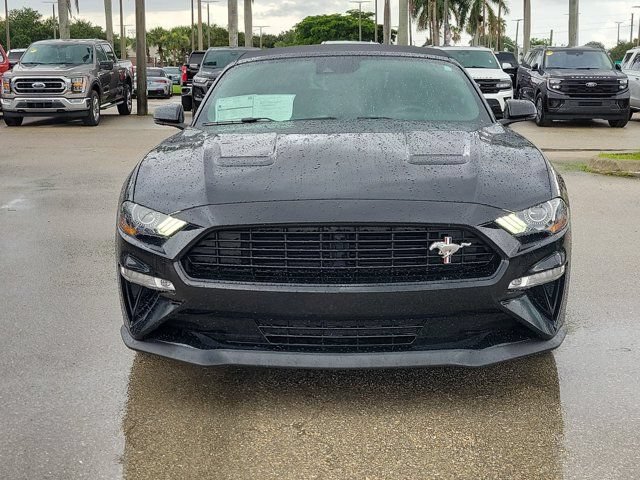Certified 2019 Ford Mustang GT Premium w/ Equipment Group 401A RWD image 2