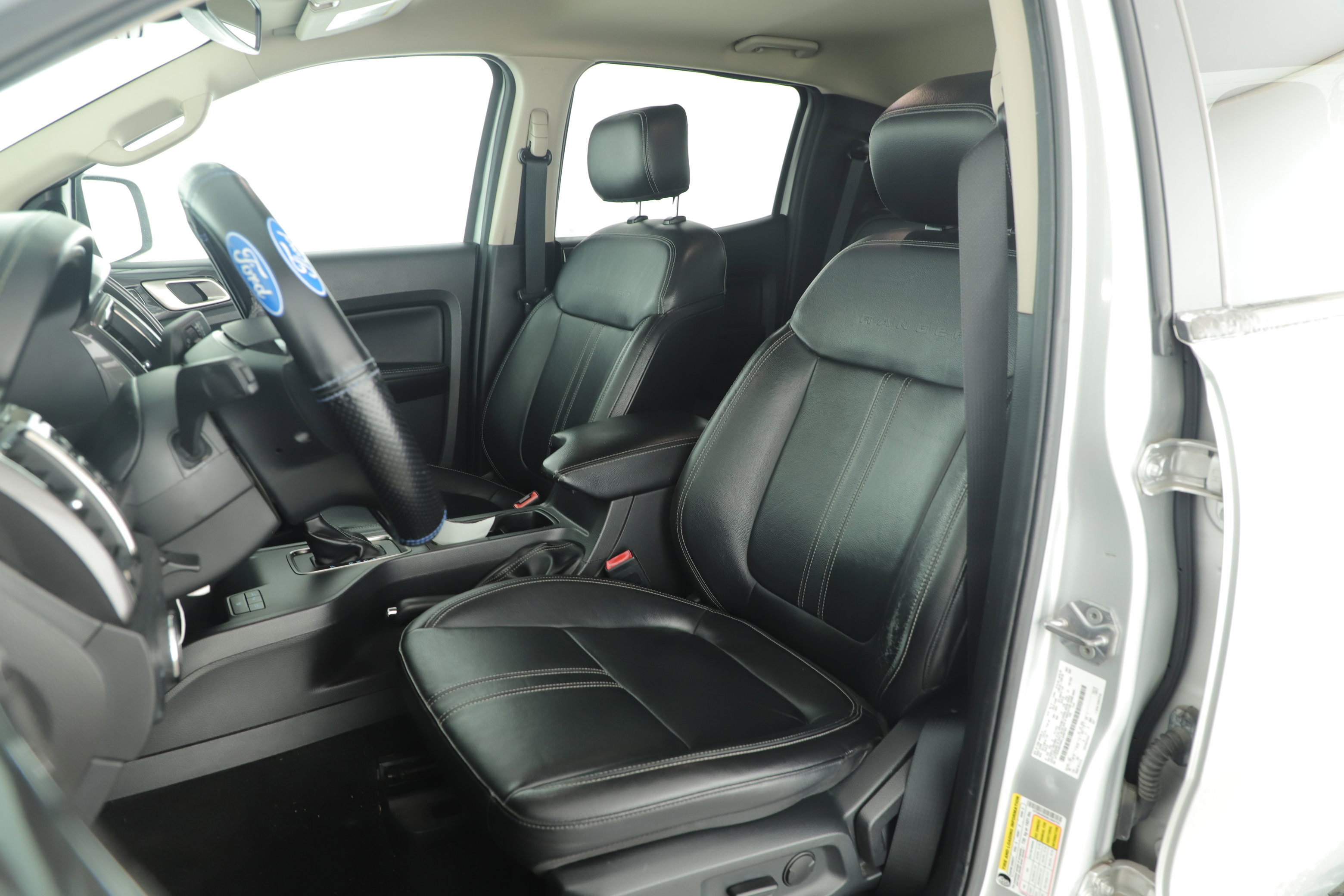 Certified 2019 Ford Ranger Lariat w/ Equipment Group 501A Mid image 15