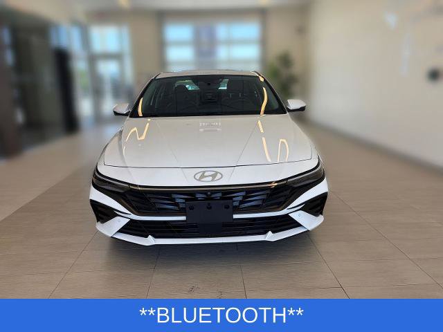 Used 2024 Hyundai Elantra Limited FWD image 7