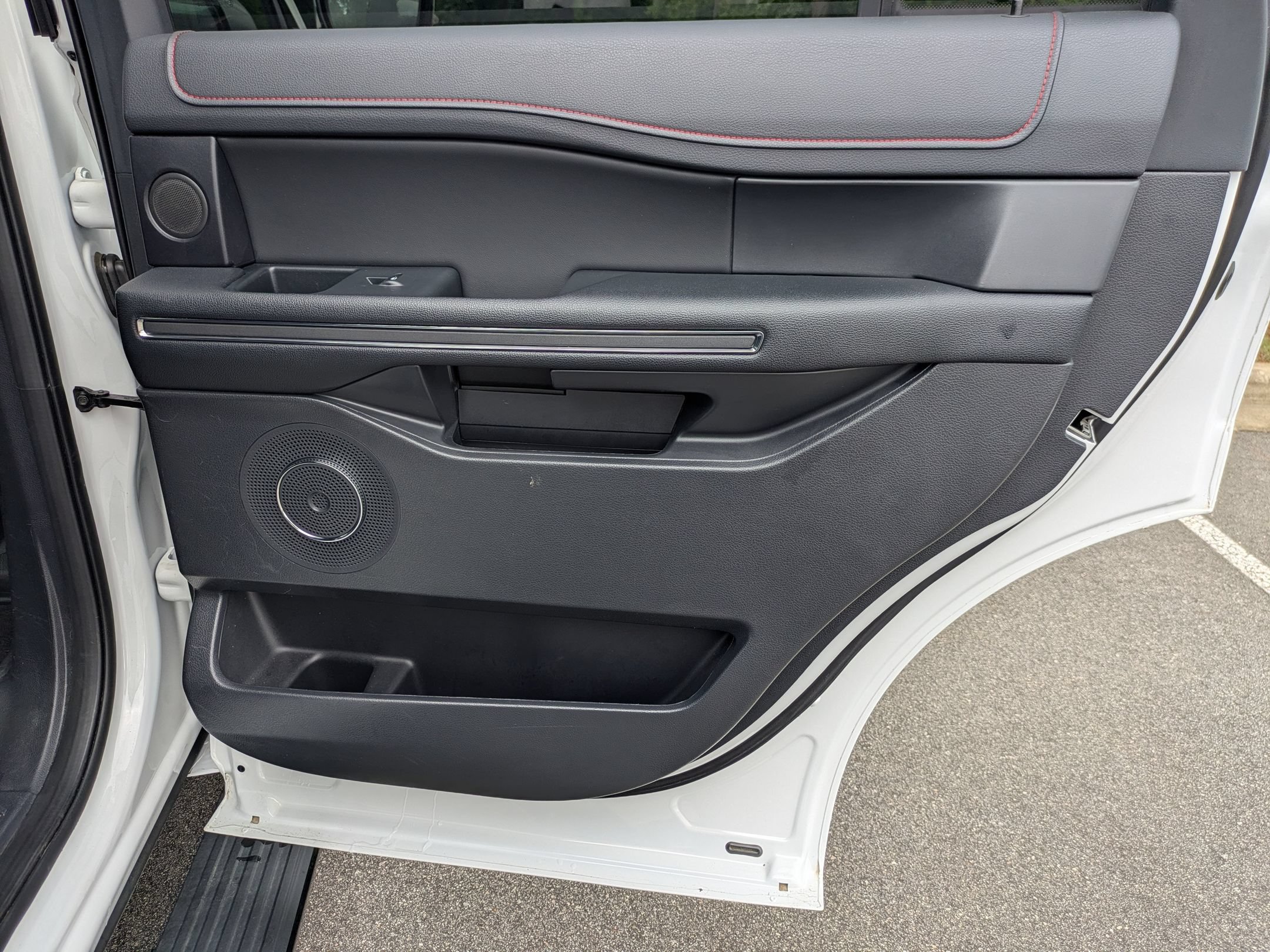 Certified 2023 Ford Expedition Limited AWD/4WD image 36