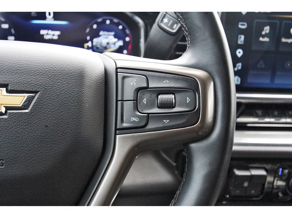 Used 2024 Chevrolet Silverado 2500 High Country w/ Technology Package AWD/4WD image 25