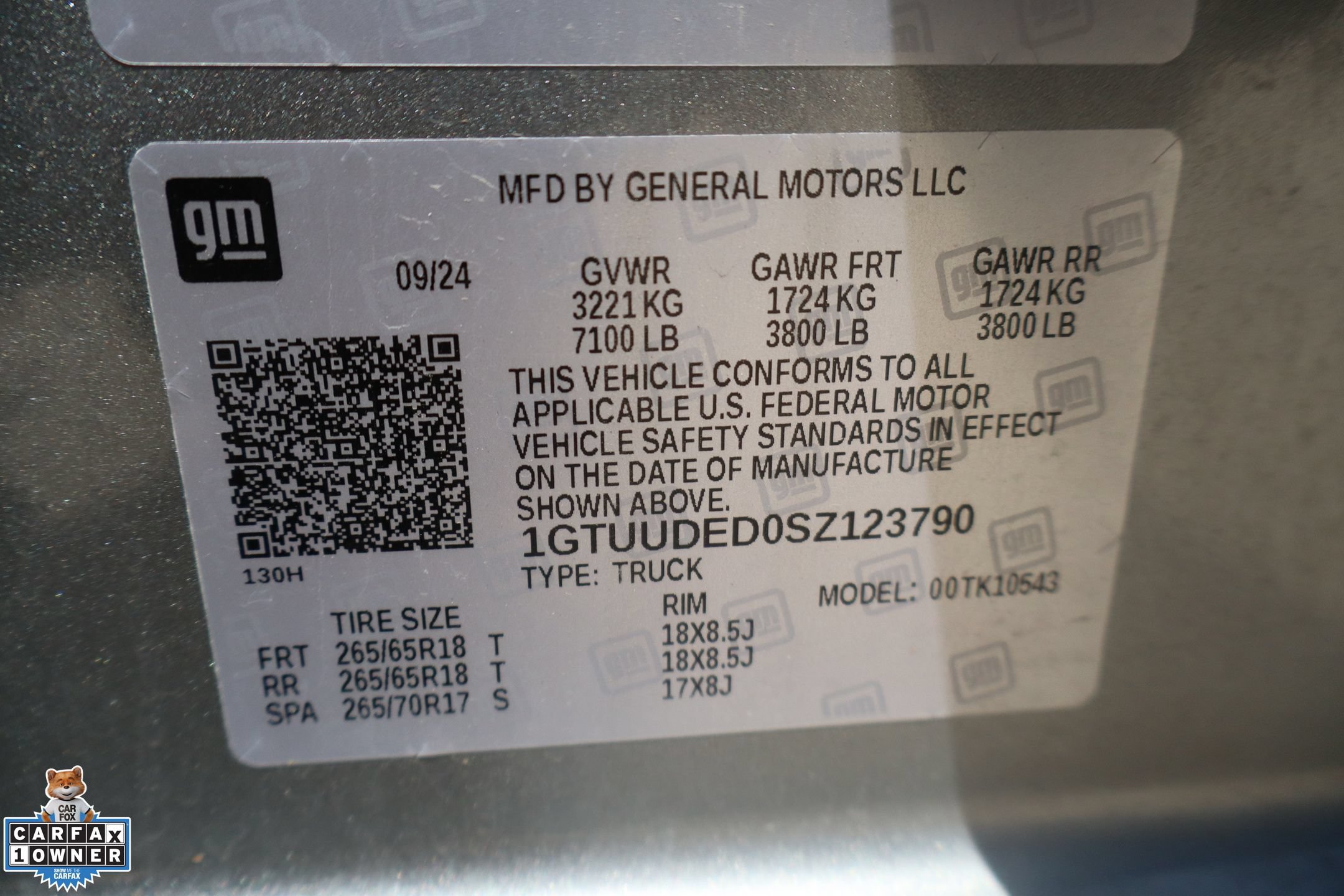 Used 2025 GMC Sierra 1500 SLT AWD/4WD image 29