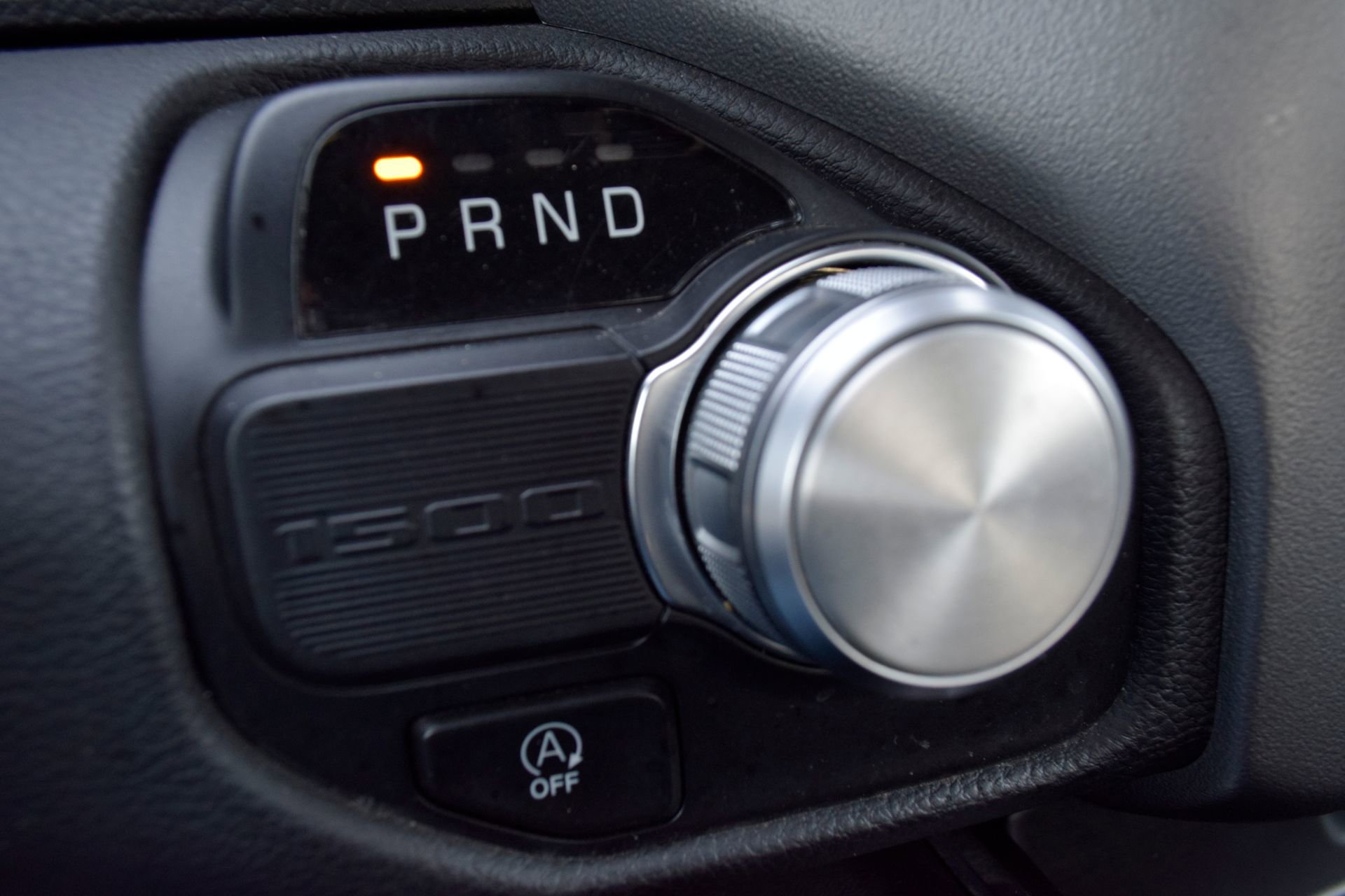 Used 2024 RAM 1500 Laramie image 14