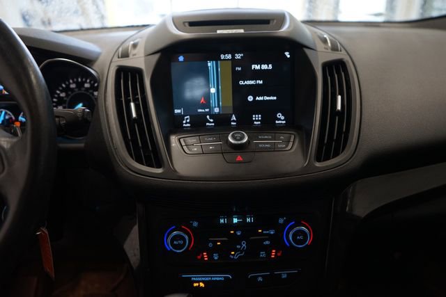 Certified 2017 Ford Escape SE w/ Equipment Group 201A image 20