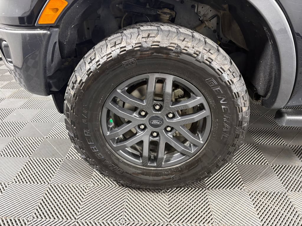 Certified 2021 Ford Ranger Lariat w/ Tremor Off-Road Package AWD/4WD image 11