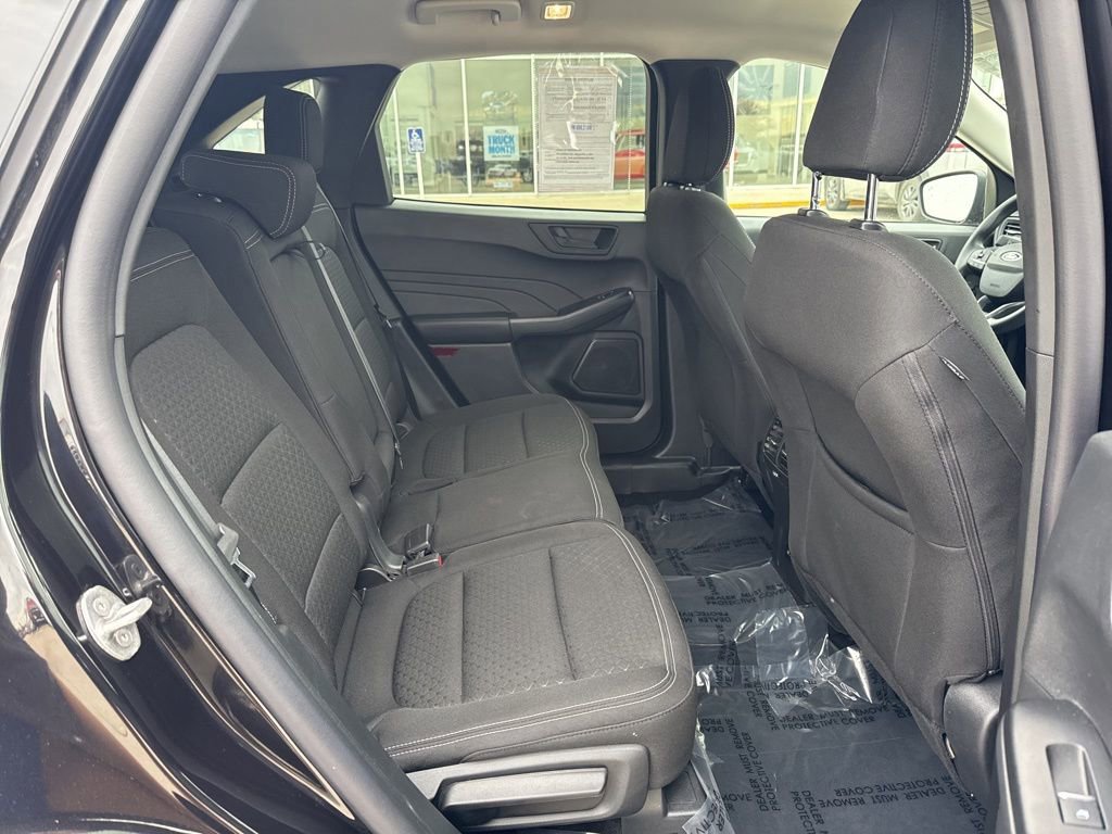 Certified 2025 Ford Escape Active image 29
