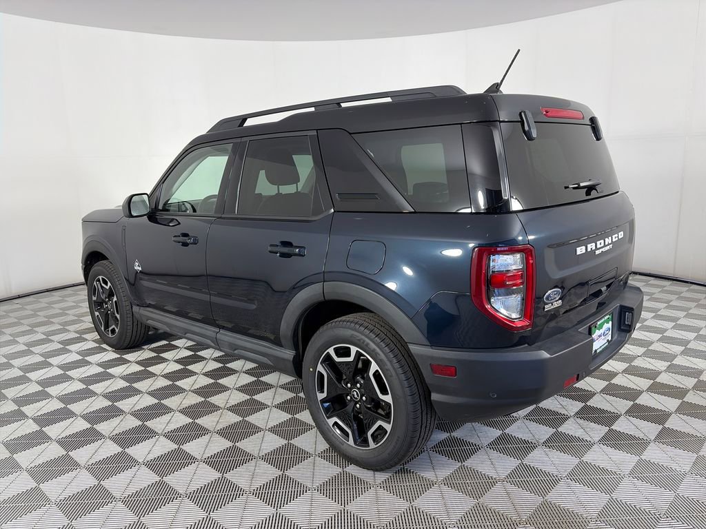 Certified 2021 Ford Bronco Sport Outer Banks w/ Outer Banks Package AWD/4WD image 5
