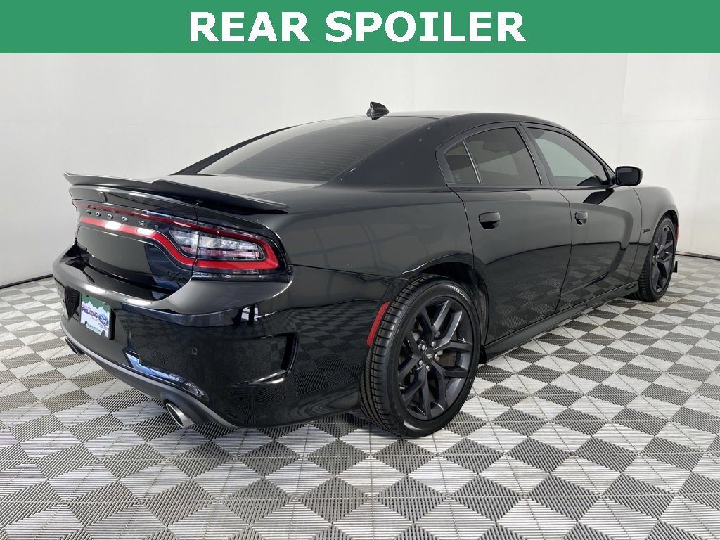 Used 2023 Dodge Charger R/T w/ Blacktop Package image 7