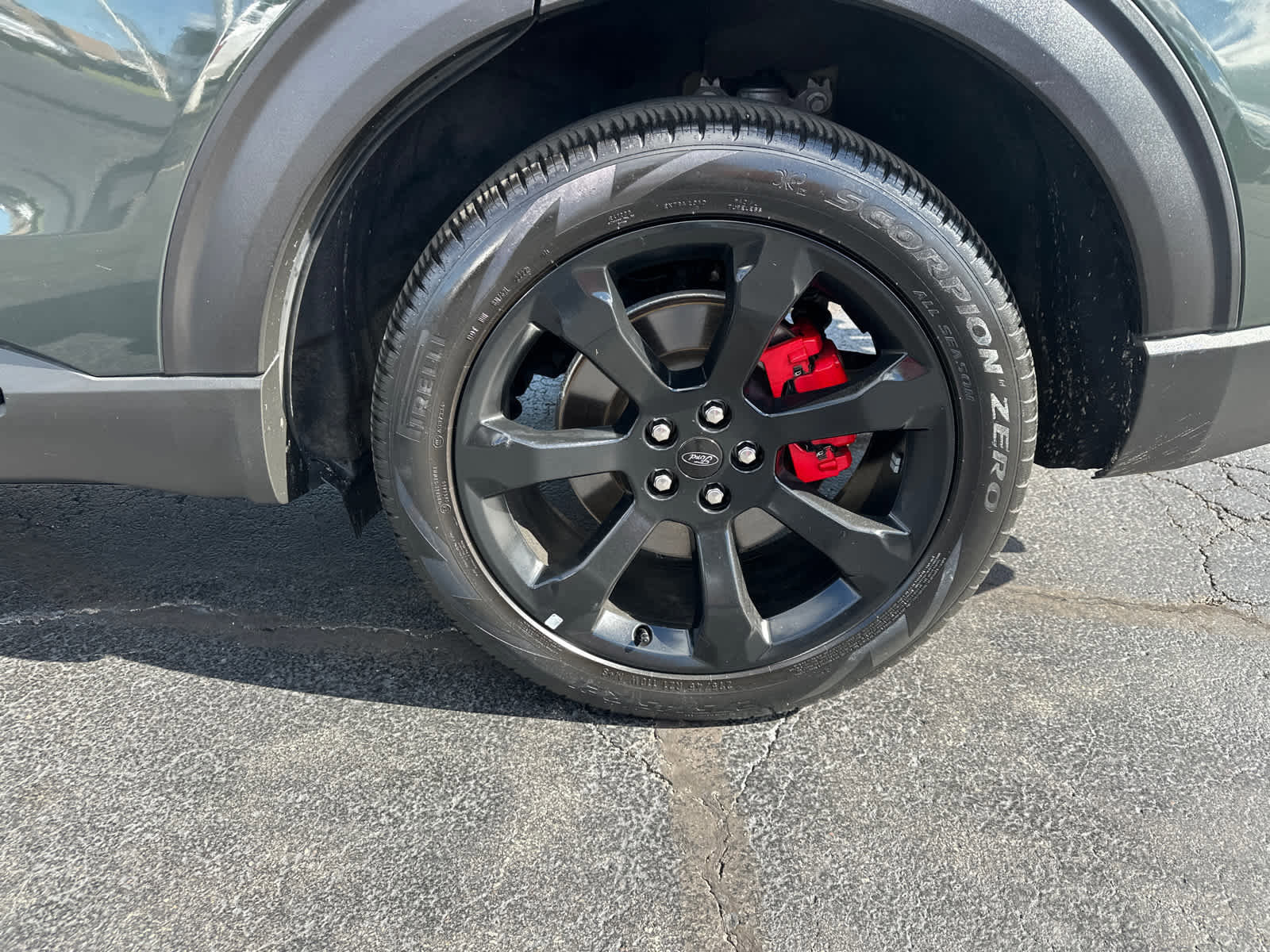 Certified 2022 Ford Explorer ST w/ Equipment Group 401A image 14