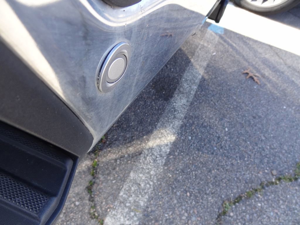 Certified 2023 Ford F250 Lariat w/ FX4 Off-Road Package image 16