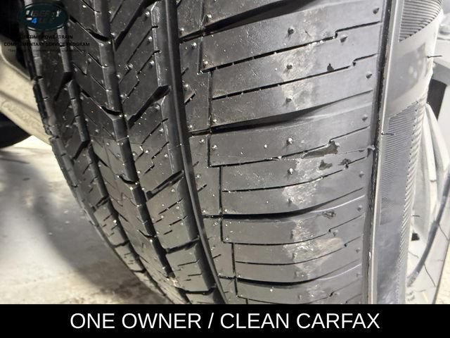 Certified 2023 Ford Explorer XLT w/ Equipment Group 202A AWD/4WD image 11