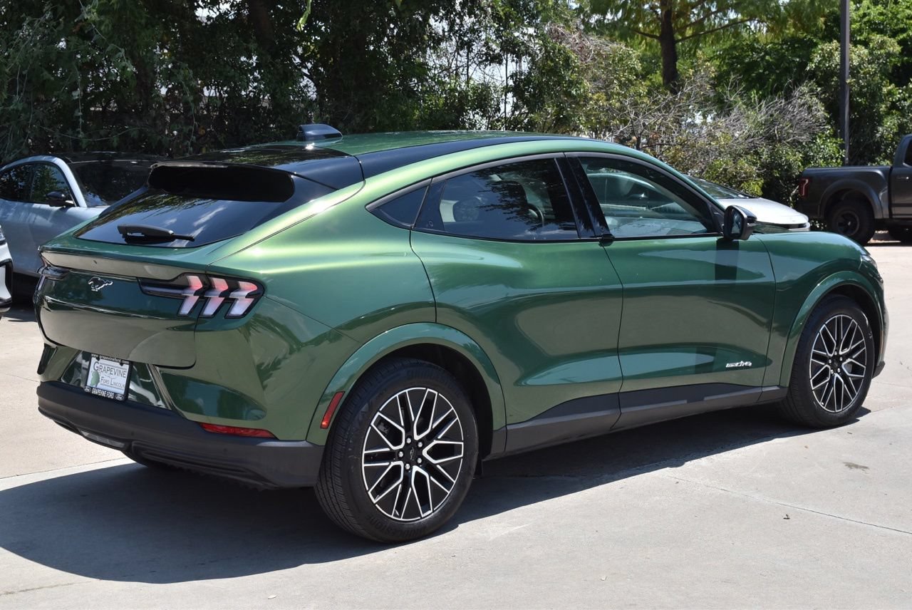 Certified 2025 Ford Mustang Mach-E Premium AWD/4WD image 7
