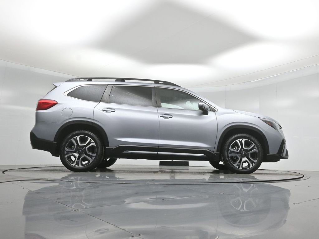 Used 2023 Subaru Ascent Limited w/ Technology Package AWD/4WD image 49