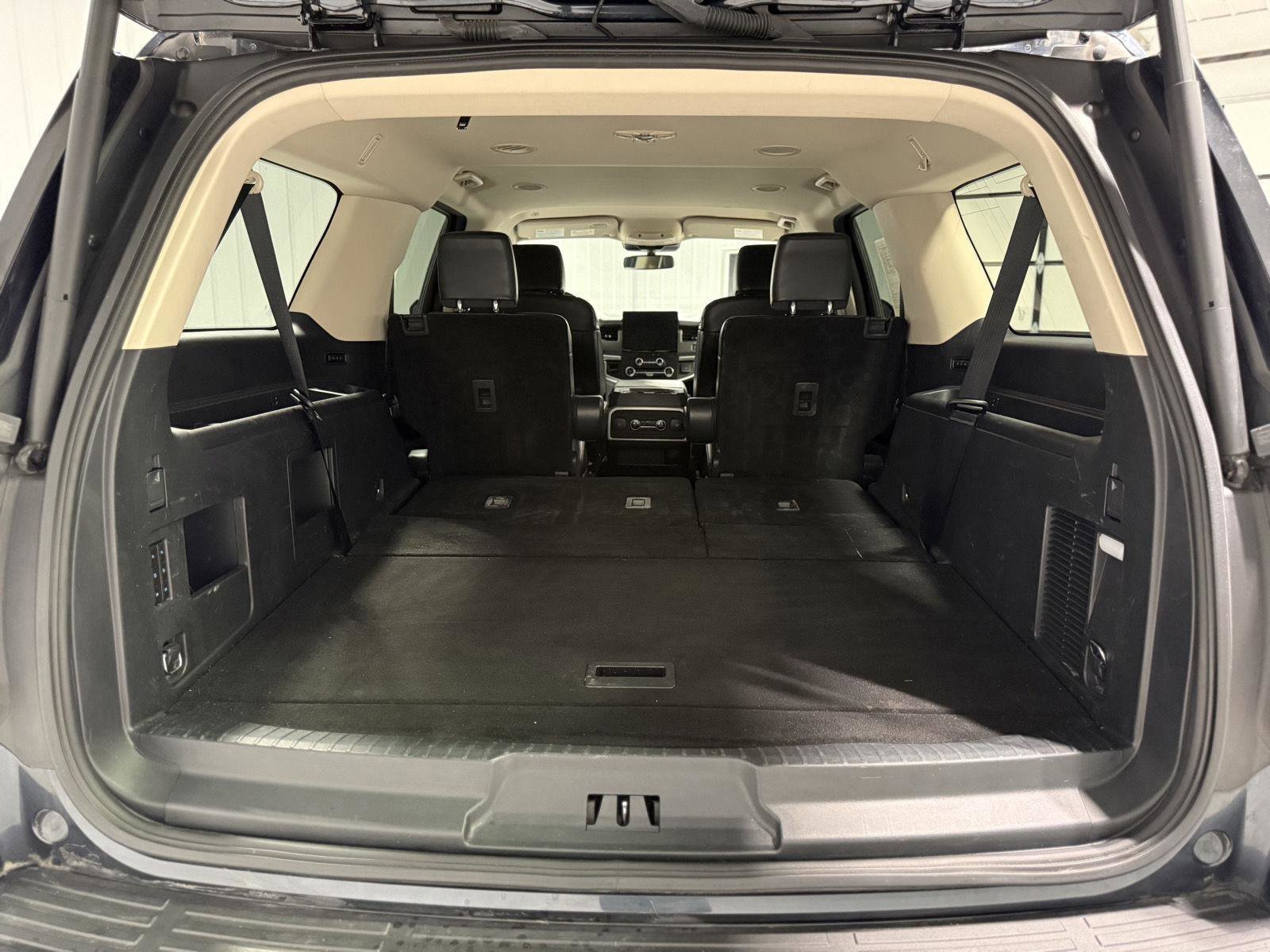 Certified 2023 Ford Expedition Max XLT image 40