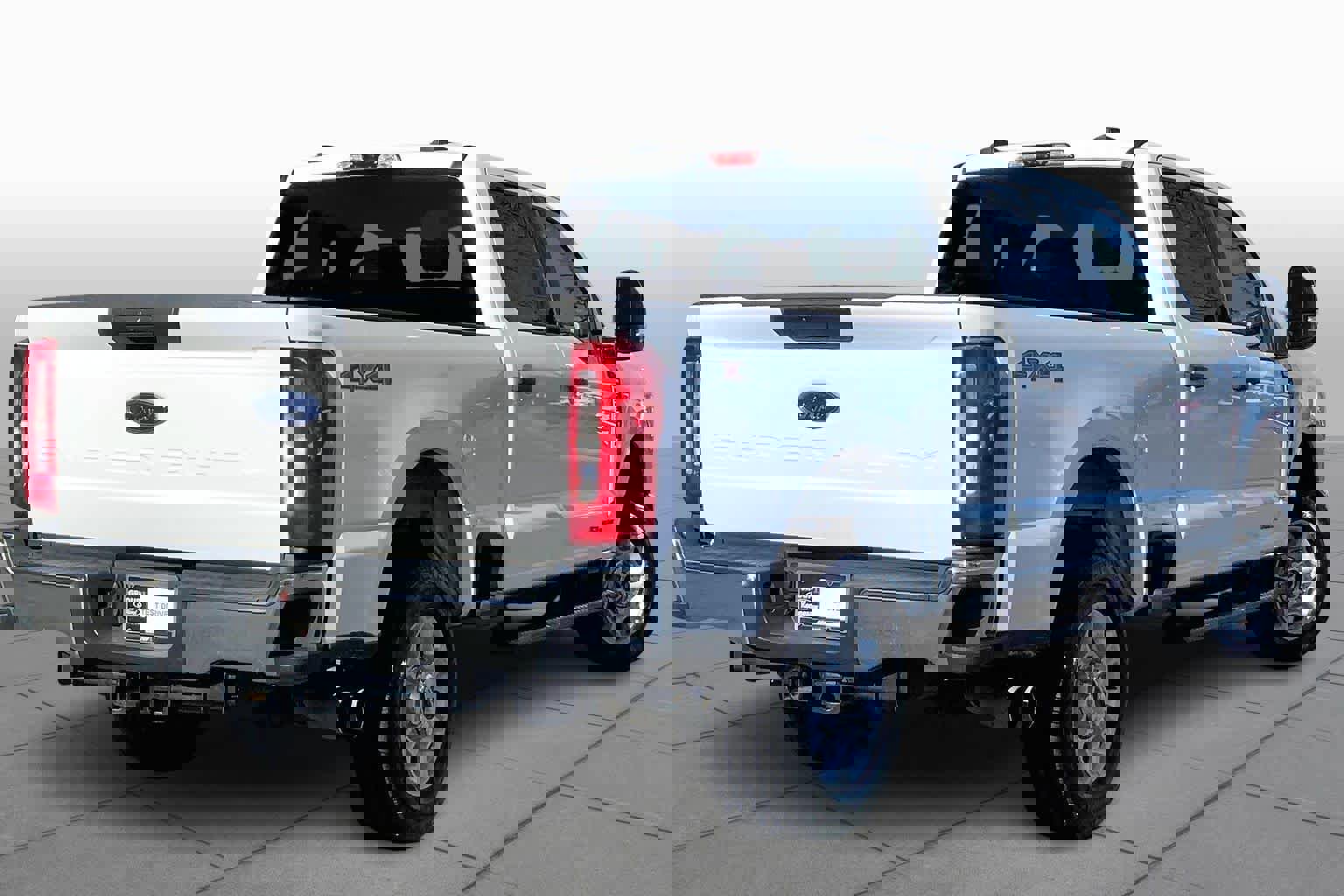 Certified 2025 Ford F250 XLT image 4