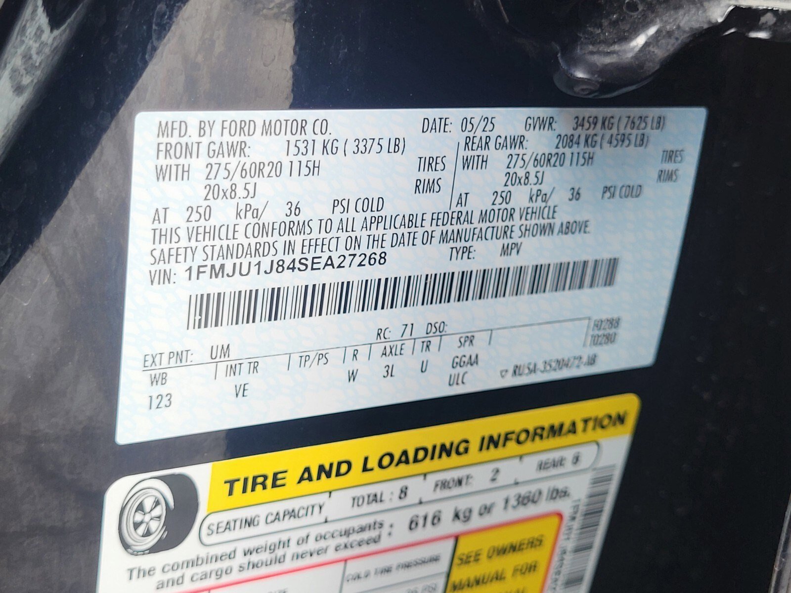 Certified 2025 Ford Expedition Active image 36