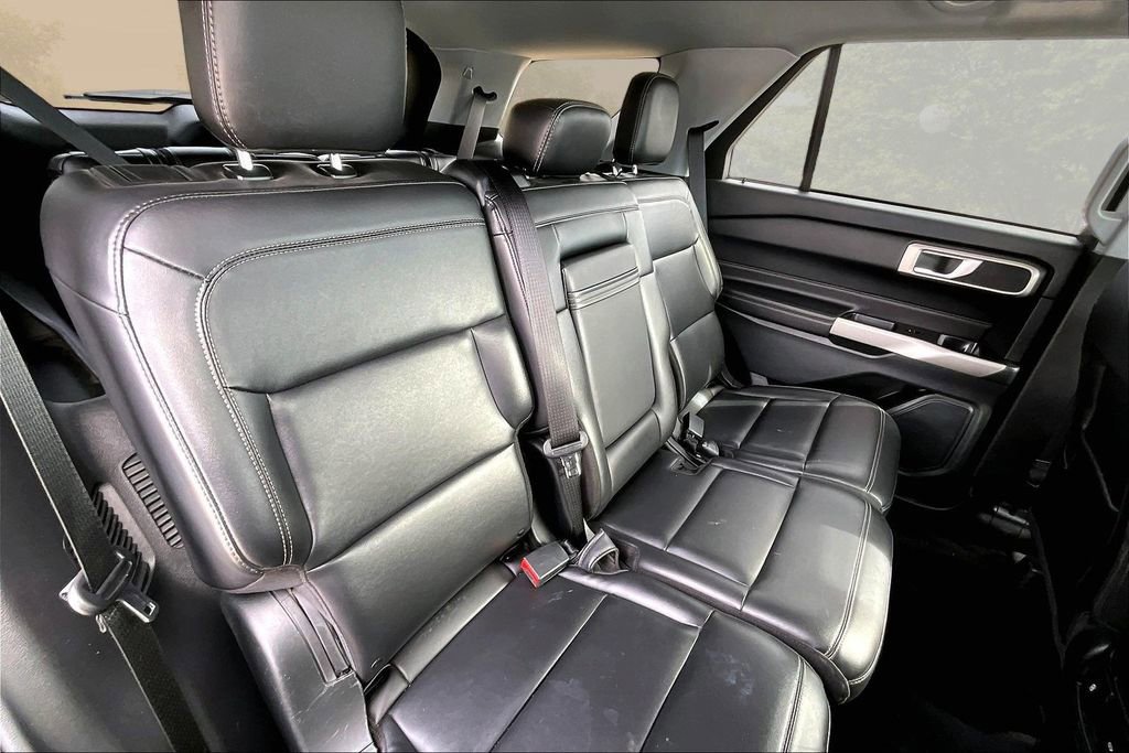 Certified 2023 Ford Explorer XLT w/ Equipment Group 202A image 26