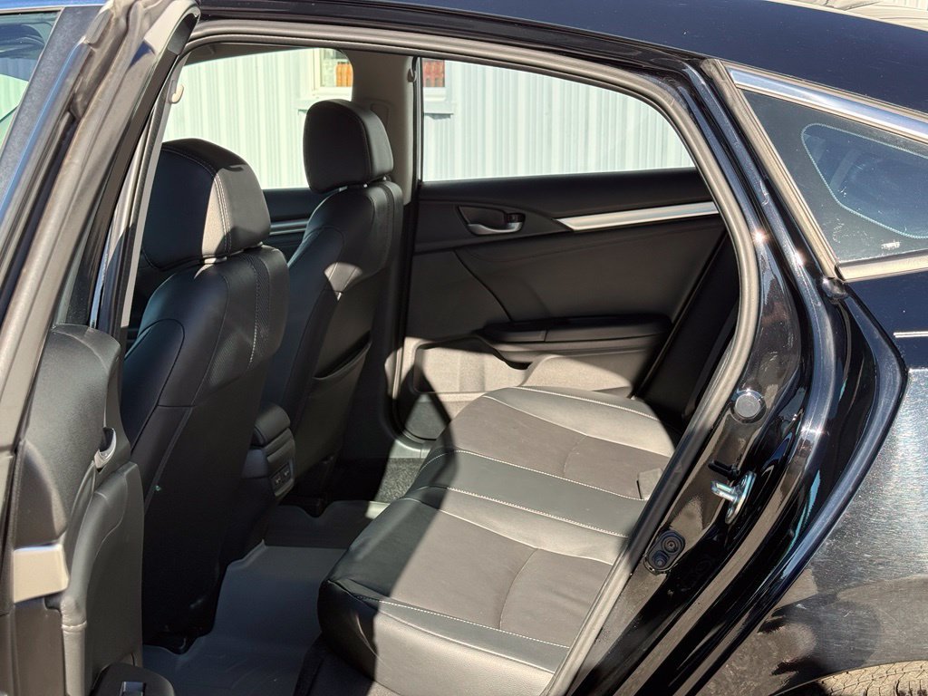 Used 2020 Honda Civic Touring image 20