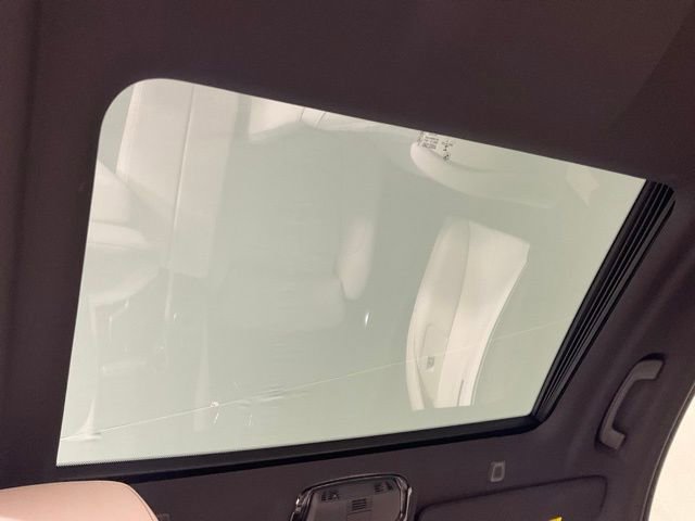 Used 2022 BMW 540i w/ Executive Package image 21