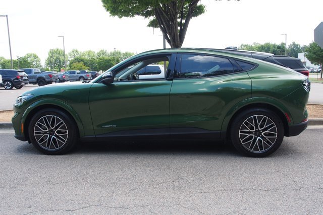 Certified 2025 Ford Mustang Mach-E Premium AWD/4WD image 4