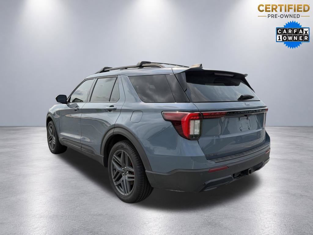 Certified 2026 Ford Explorer ST-Line w/ ST-Line Street Pack AWD/4WD image 6