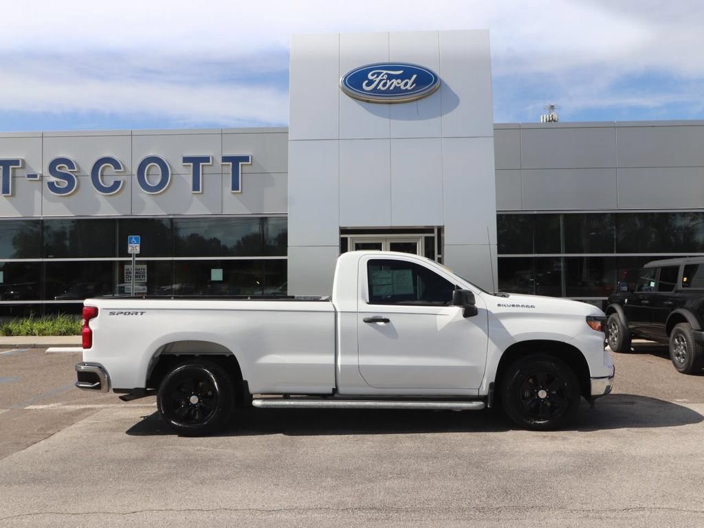 Used 2025 Chevrolet Silverado 1500 W/T RWD image 15