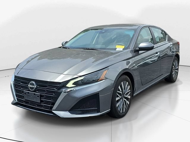 Used 2023 Nissan Altima 2.5 SV FWD image 9