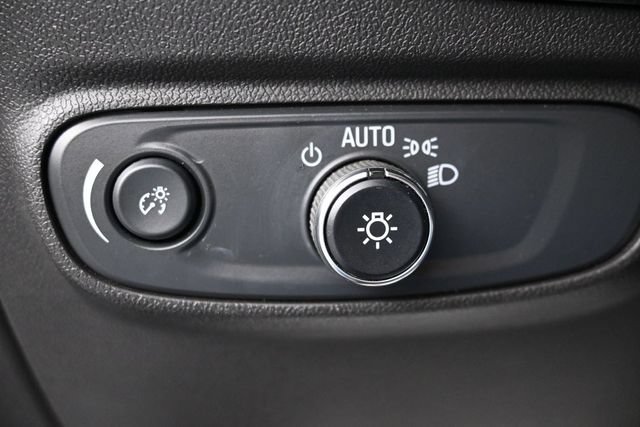 Used 2024 Chevrolet Equinox LT AWD/4WD image 25