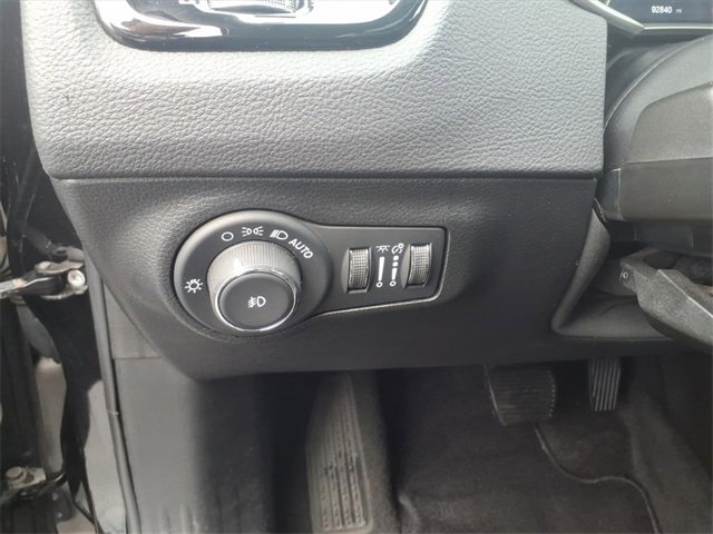 Used 2019 Jeep Compass Limited image 13