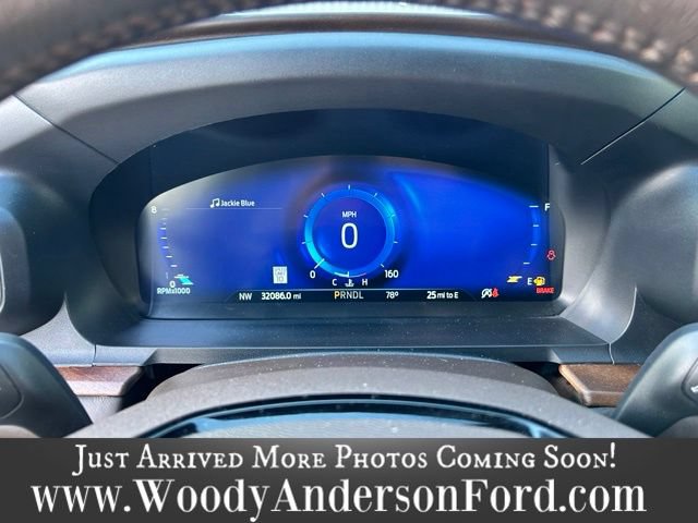 Certified 2022 Ford Explorer King Ranch w/ Premium Technology Package AWD/4WD image 10