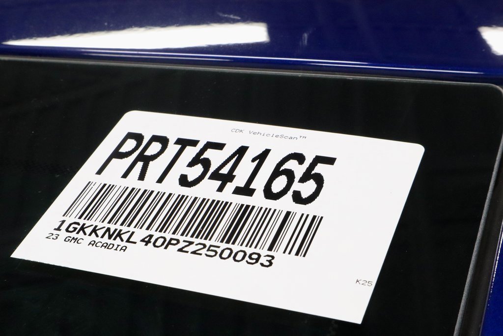 Used 2023 GMC Acadia SLE w/ Driver Convenience Package image 35