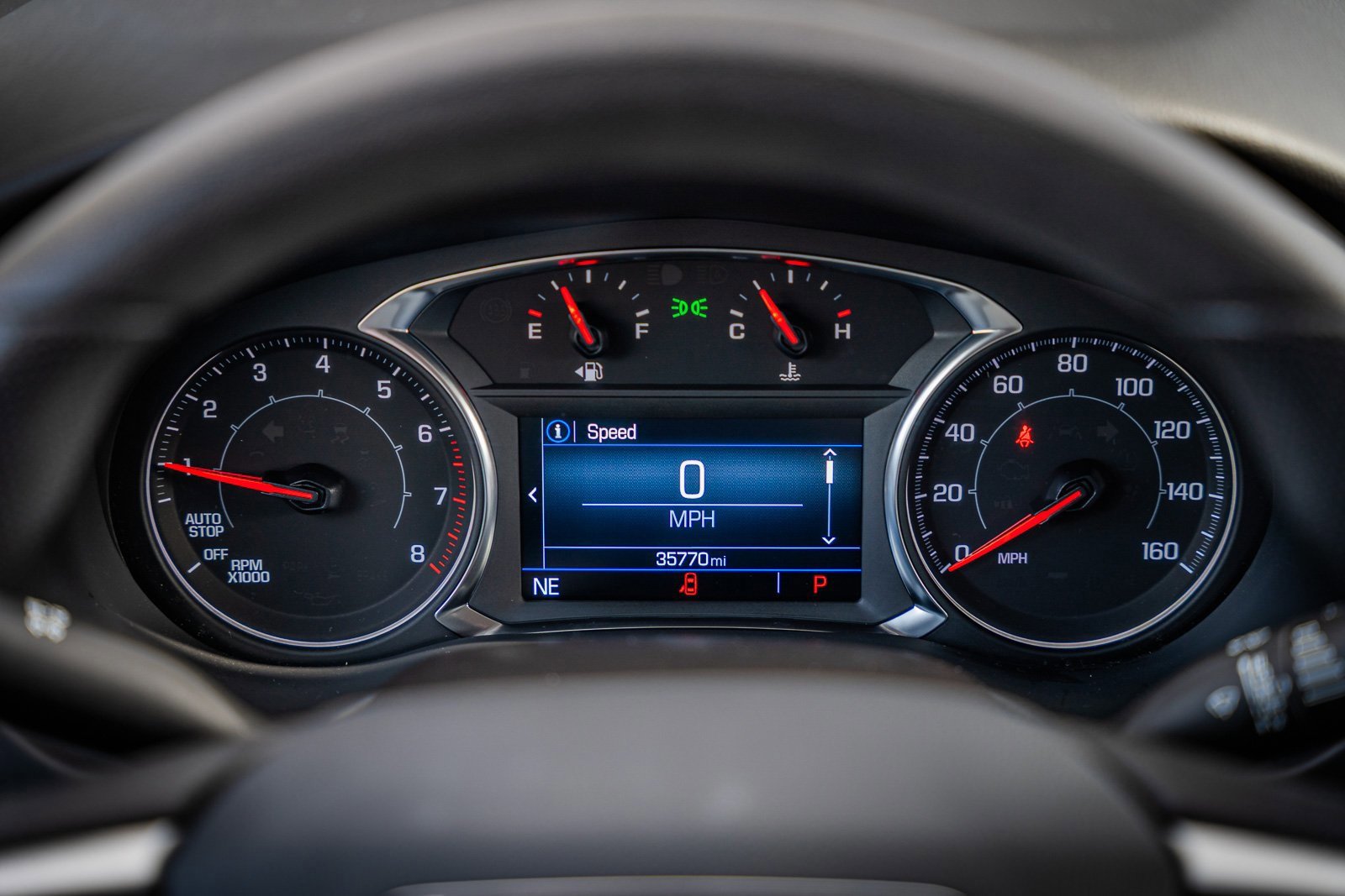 Used 2023 GMC Acadia SLE w/ Driver Convenience Package image 24