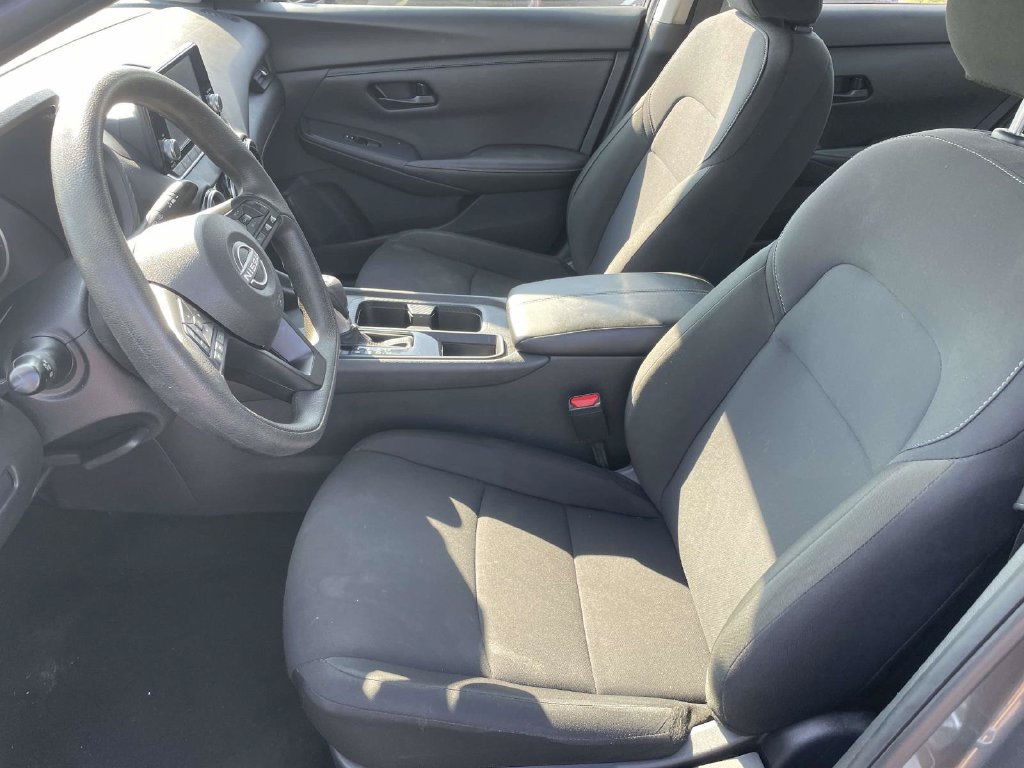 Used 2025 Nissan Sentra S FWD image 13
