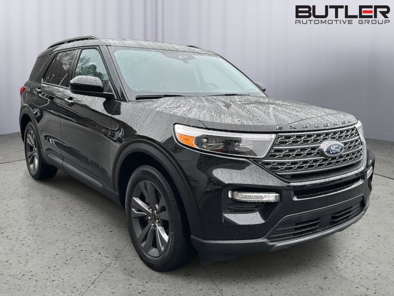 Certified 2024 Ford Explorer XLT w/ Equipment Group 202A image 6