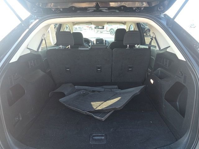 Certified 2024 Ford Edge SE w/ Black Appearance Package image 13