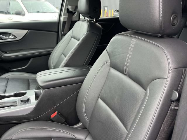 Used 2024 Chevrolet Blazer LT FWD image 35
