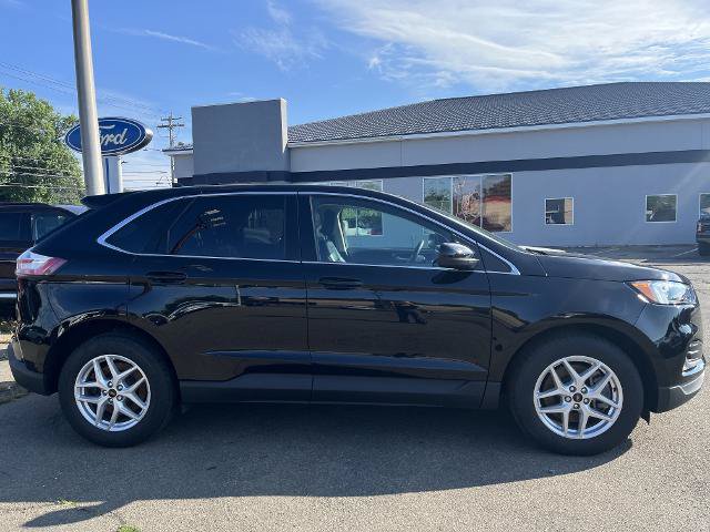 Certified 2023 Ford Edge SEL w/ Convenience Package AWD/4WD image 2