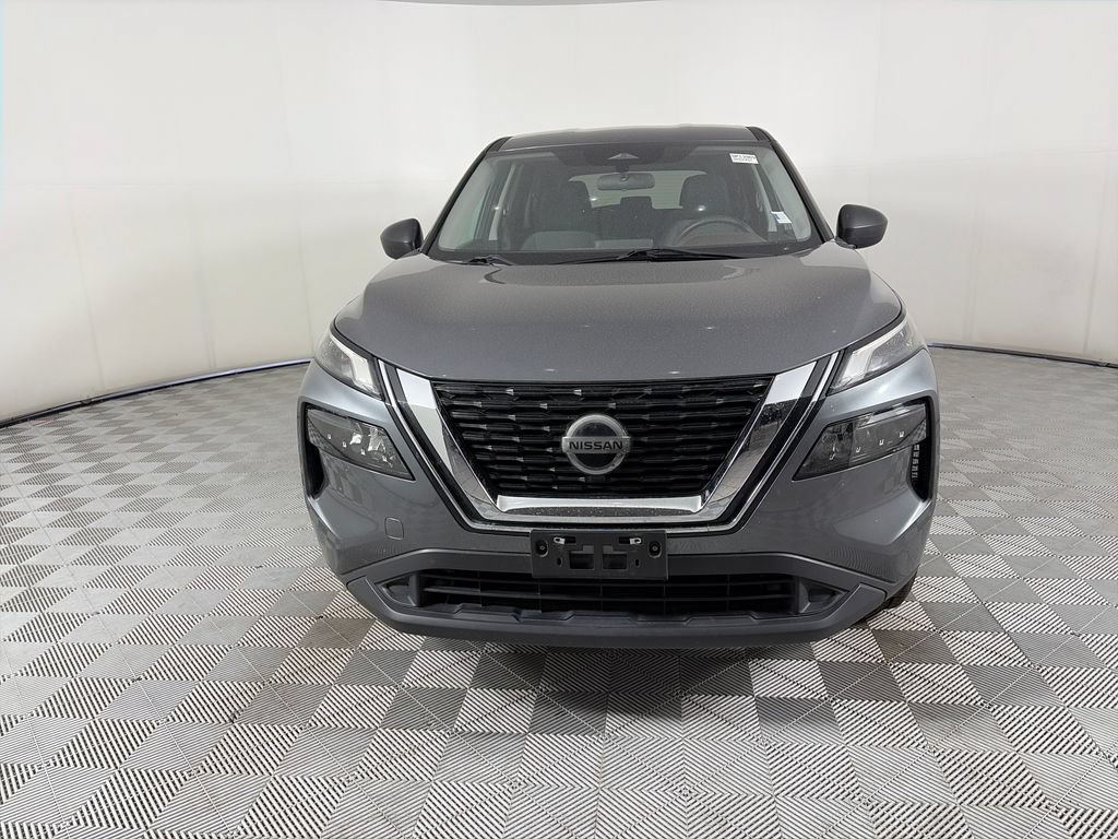 Used 2021 Nissan Rogue S AWD/4WD image 2