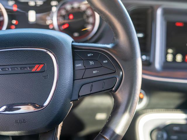 Used 2018 Dodge Challenger SXT image 26