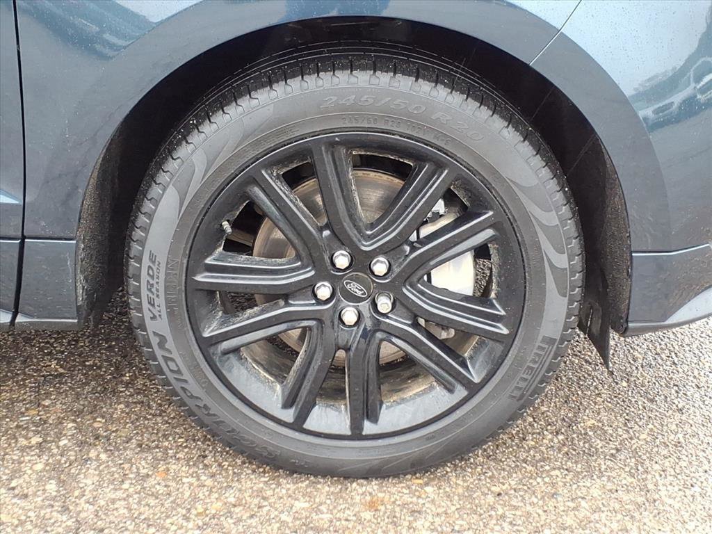 Certified 2024 Ford Edge ST-Line AWD/4WD image 10