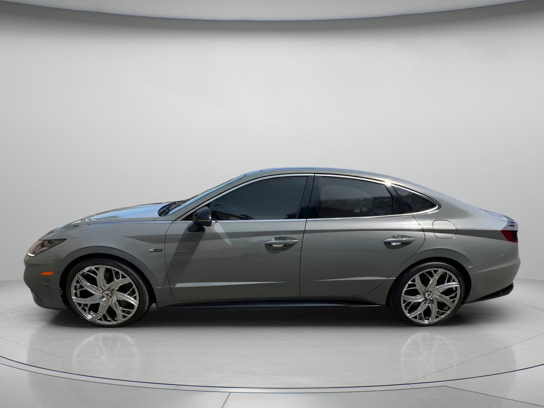 Used 2022 Hyundai Sonata N Line image 8