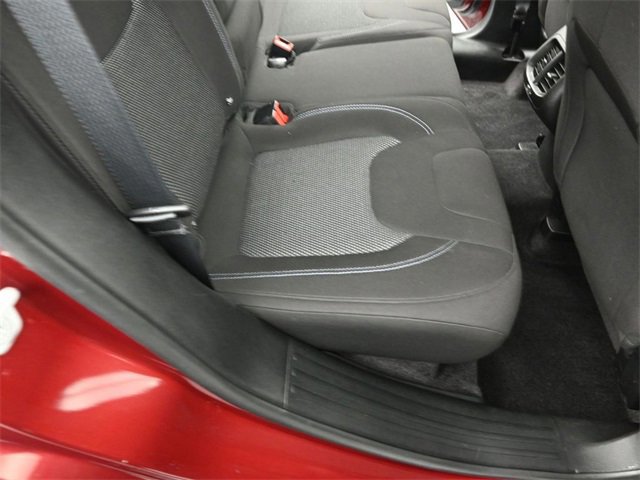 Used 2019 Jeep Cherokee Latitude w/ Cold Weather Group image 42