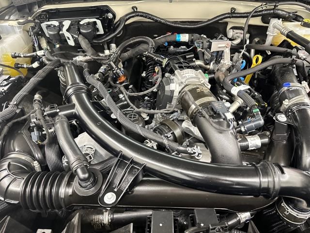 Certified 2025 Ford Bronco Badlands image 41