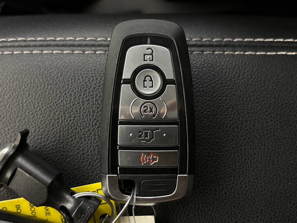 Certified 2023 Ford Escape Active AWD/4WD image 32