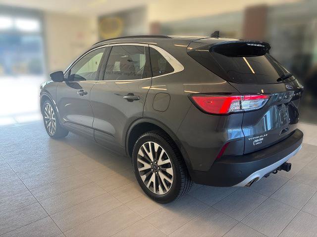 Certified 2020 Ford Escape Titanium AWD/4WD image 3
