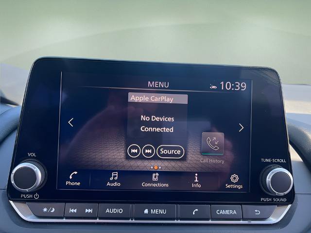 Used 2024 Nissan Rogue SV AWD/4WD image 18
