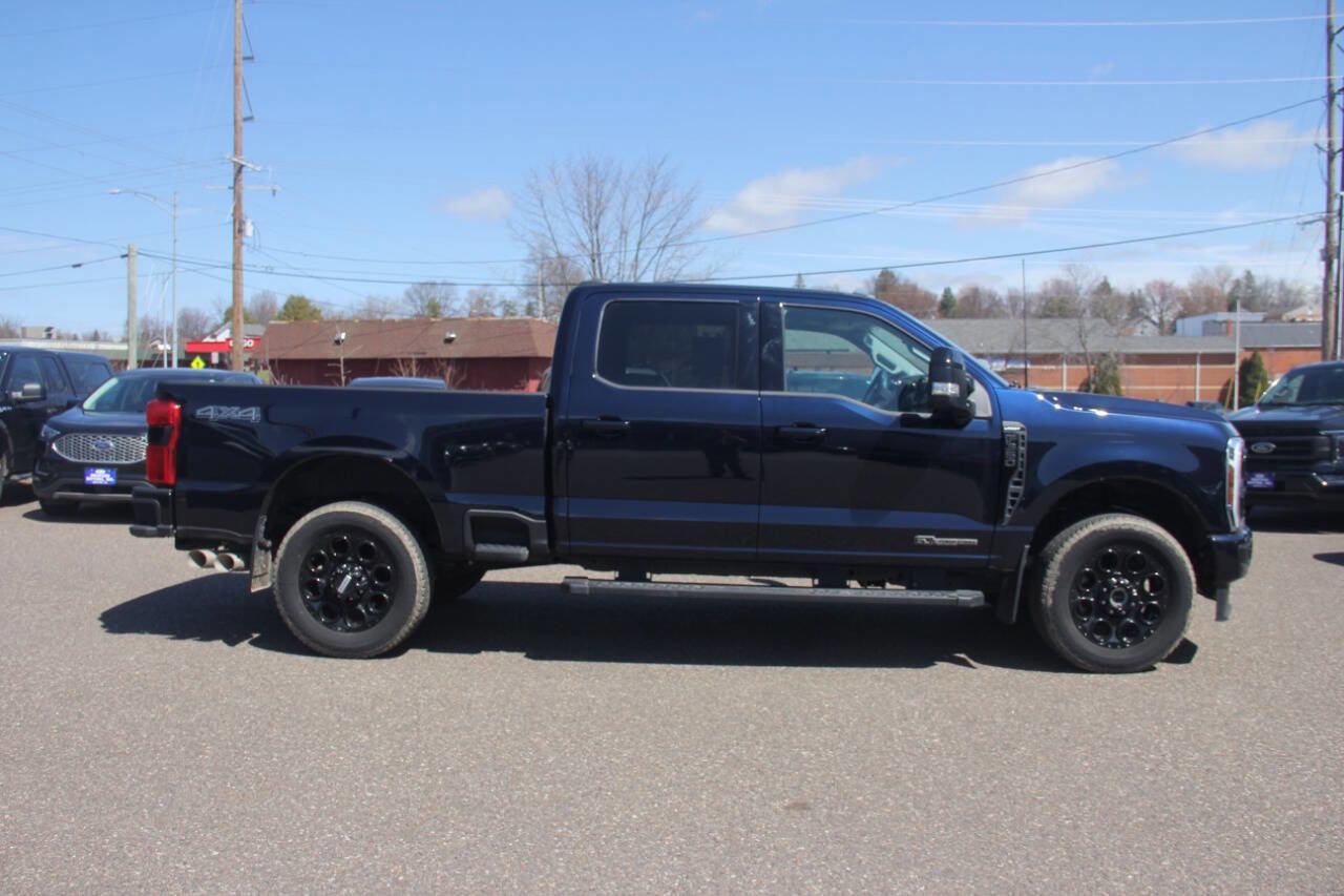 Certified 2025 Ford F350 Lariat w/ Lariat Ultimate Package AWD/4WD image 6